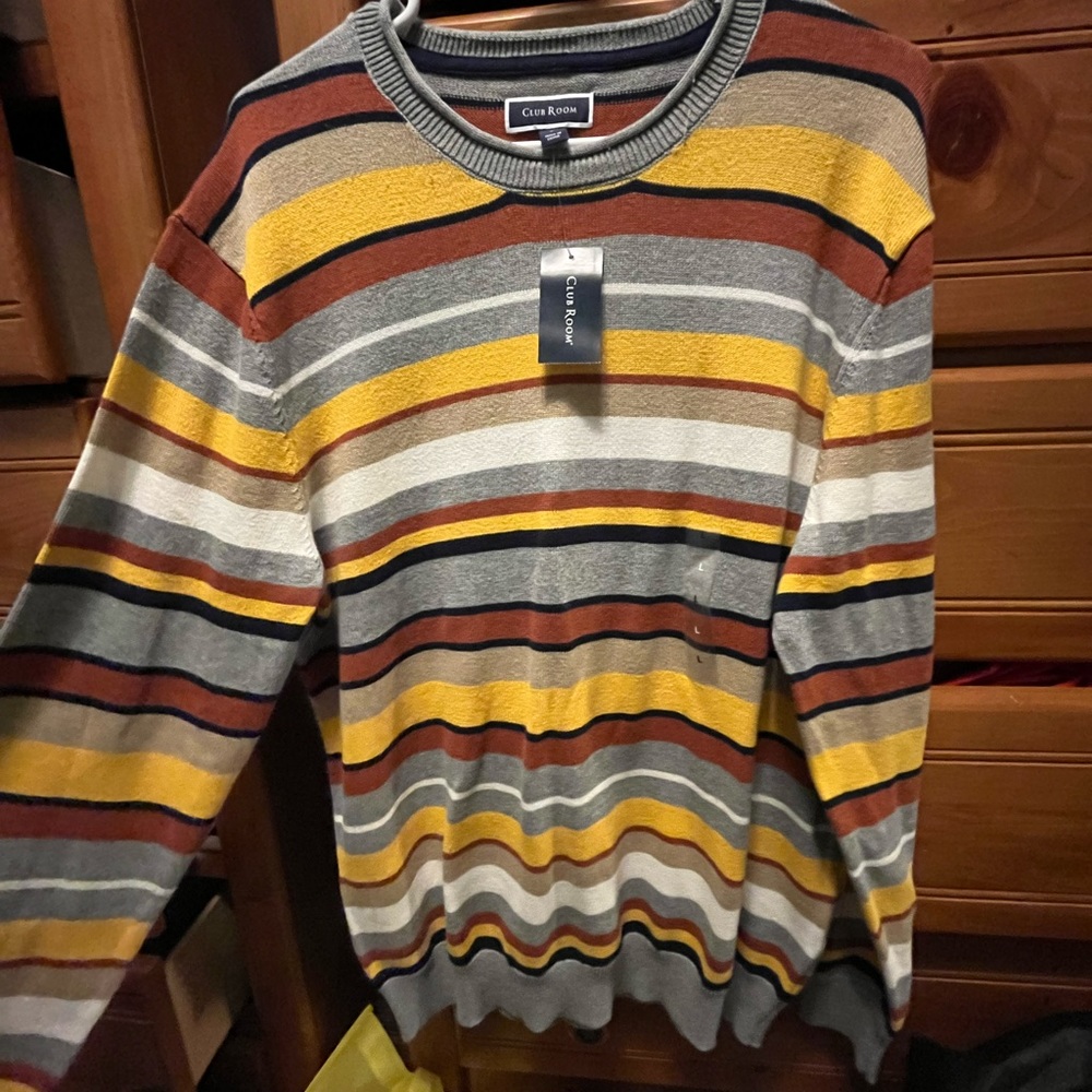 men’s sweater
